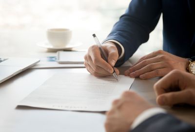 Recourir aux CDD successifs – Préparer la décision